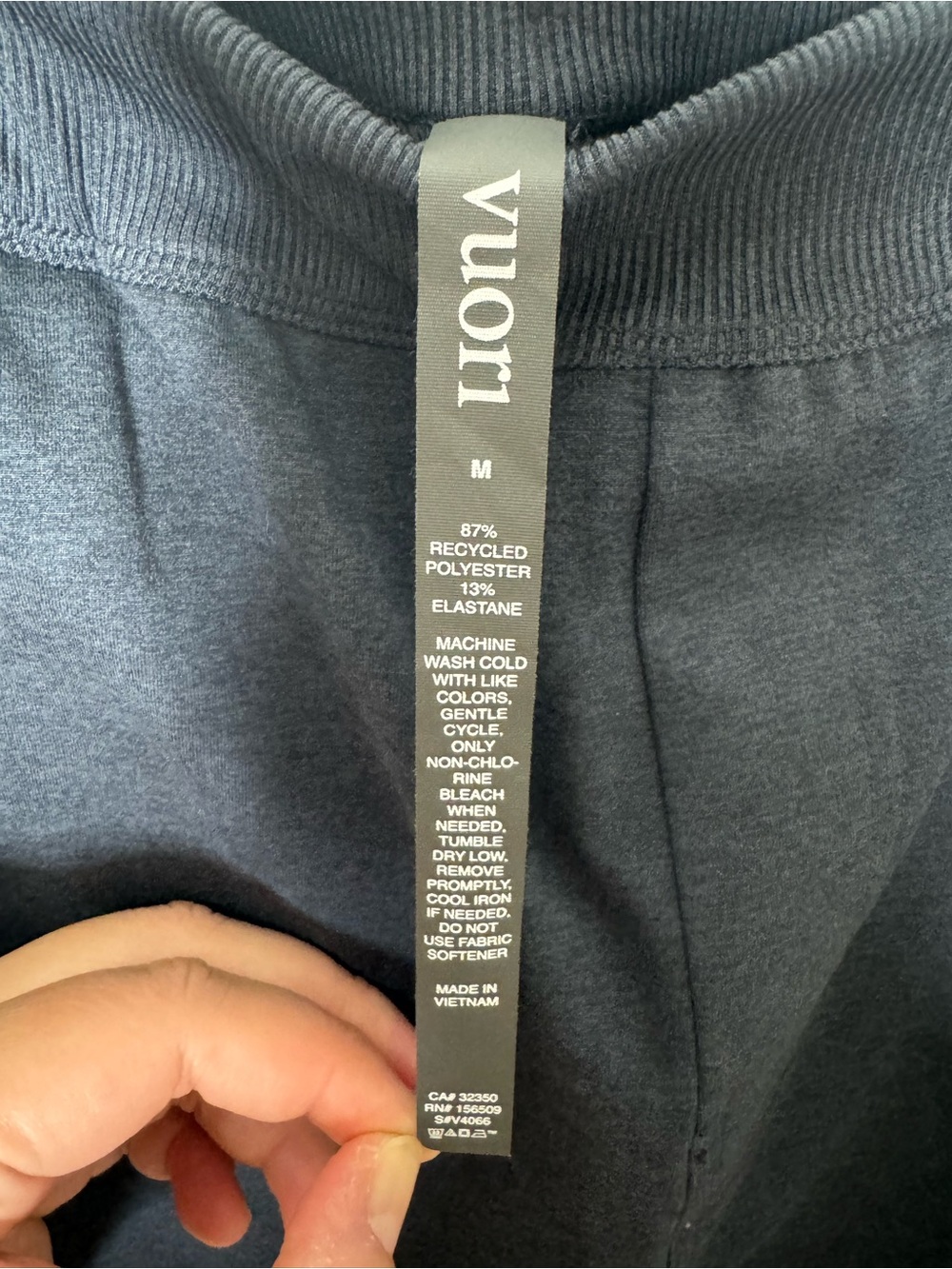 Vuori Men's Navy Elastic Waist Jogger Pants - Picture 6 of 8
